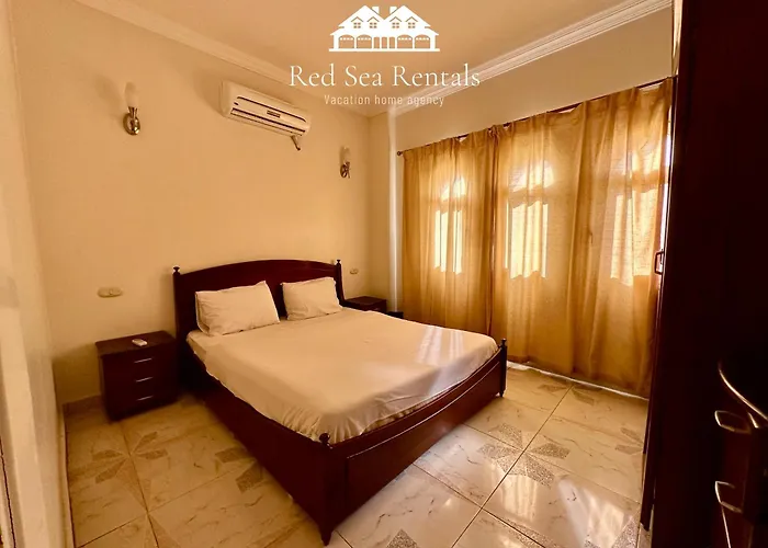 Garden Aparthotel 3*