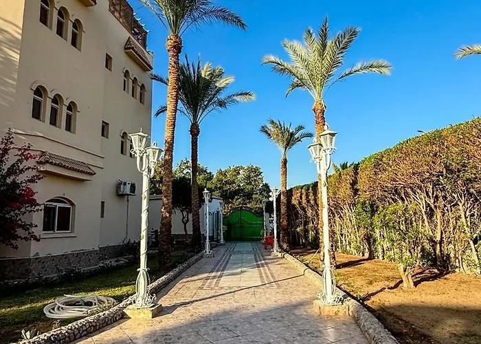 Garden 3*